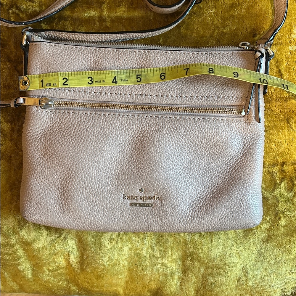 Kate Spade Blush Pink Soft Pebbled Leather Crossbody Bag - great condition! - Picture 9 of 11